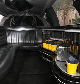 Black Lincoln Town Car Limousine, US $19,999.00, image 3