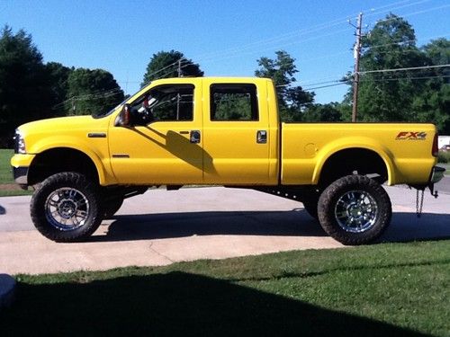 2005 ford f-250 super duty xlt crew cab pickup 4-door 6.0l