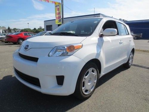 2012 scion xd