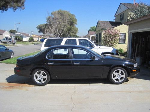1993 infiniti j30 with 2003 g35 wheels and brand new tires, extras.