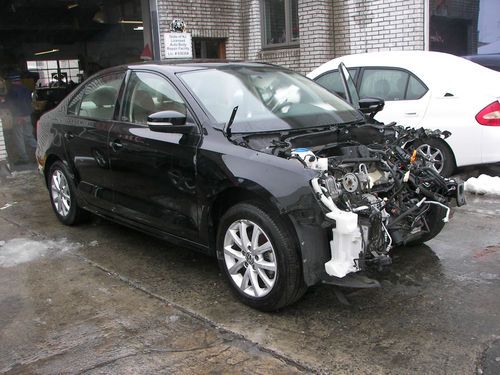 2011 vw jetta se 2/5