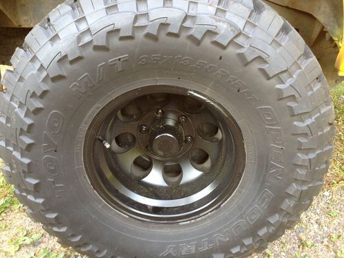 1983 Toyota Land Cruiser FJ60 - Lift Kit - 35
