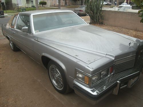 Cadillac coupe deville 2 door