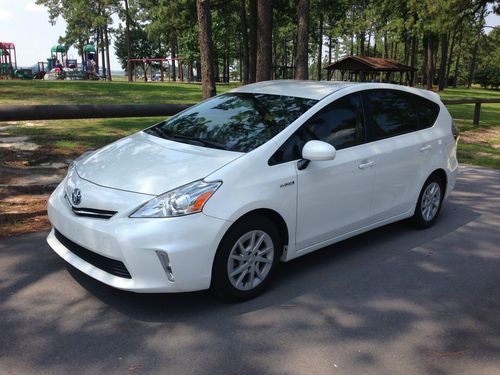 2012 prius v three