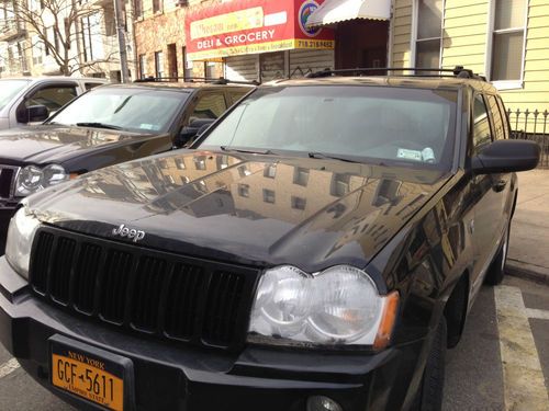 2007 jeep grand cherokee flooded, clean title  8 cylinder 82,000 miles