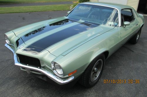 1973 camaro, 454, 700r4, 3:23 posi, fresh, rust free california car.