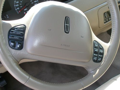 2000 Lincoln Town Car Signature Sedan 4-Door 4.6L - NO RESERVE, image 13