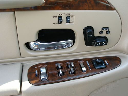 2000 Lincoln Town Car Signature Sedan 4-Door 4.6L - NO RESERVE, image 14