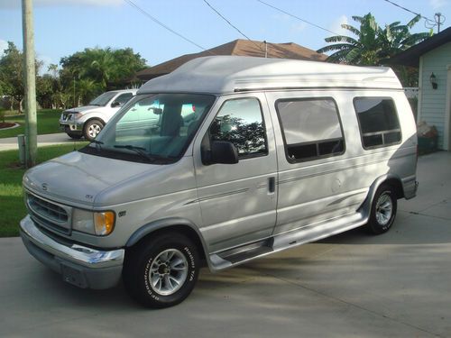 2000 ford conversion mark ii le van