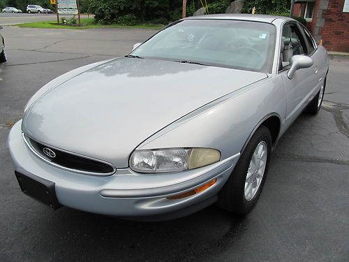 1998 buick riviera base coupe 2-door 3.8l