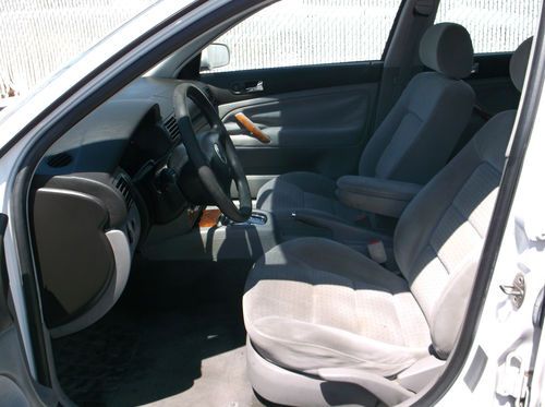 2000 Volkswagen Passat, NO RESERVE, image 3