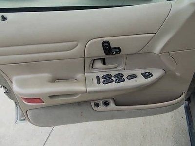 Pre-Owned Clean Low miles Must sell, image 9