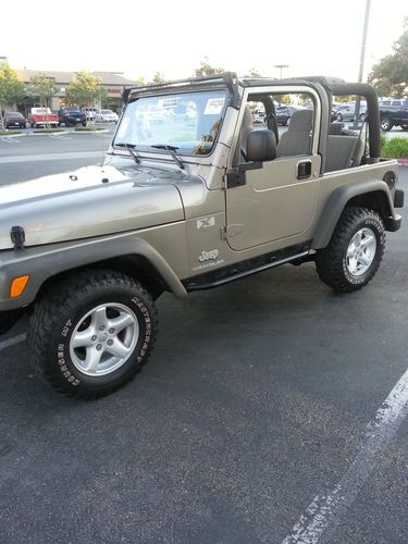 2005 jeep wrangler x sport utility 2-door 4.0l