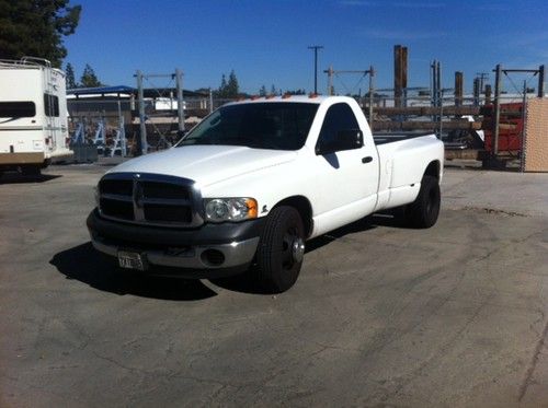 2004 dodge ram 3500 st drw