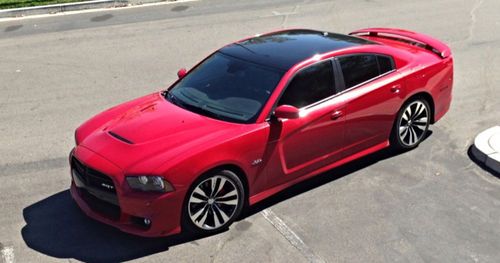 2012 dodge charger srt8 sedan 4-door 6.4l