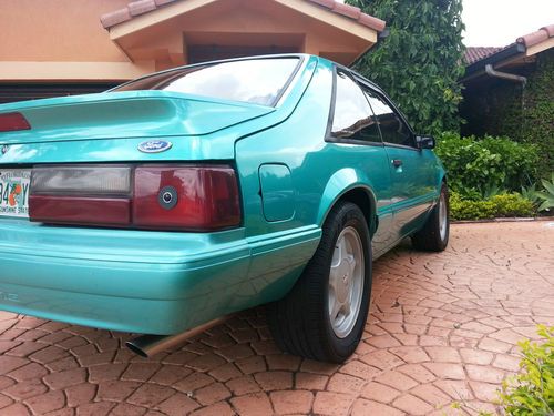1993 Ford Mustang LX Hatchback 2-Door 5.0L, image 15
