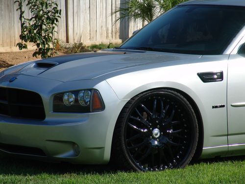 2006 dodge charger r/t sedan 4-door 5.7l