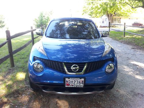 2012 nissan juke sv sport utility 4-door 1.6l