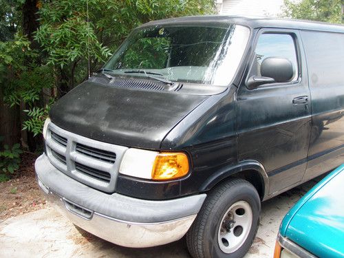 99 dodge ram 1500 work van rebuilt trans, cold ac, rust free southern truck.