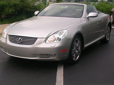 Beautiful car, hardtop convertible, runs and drives well