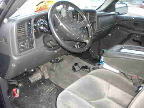 2004 Chevy Silverado 1/2 ton Black, 121K miles, No Rust, US $12,500.00, image 3
