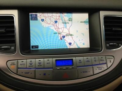 2009 Hyundai Genesis Tech Pkg One Owner We Finance Lifetime Warranty, image 25