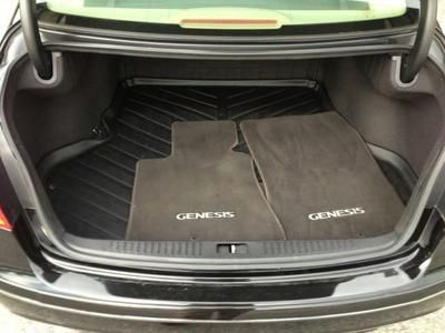 2009 Hyundai Genesis Tech Pkg One Owner We Finance Lifetime Warranty, image 39