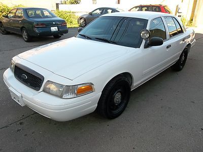 2009 Ford Crown Victoria Police Interceptor Excellent Runner NO RESERVE, image 3