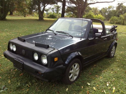 1990 volkswagen cabriolet / convertible... nice daily driver.