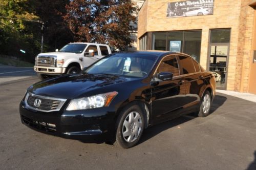 4dr I4 Manual 2.4L CD 4 Cylinder Engine