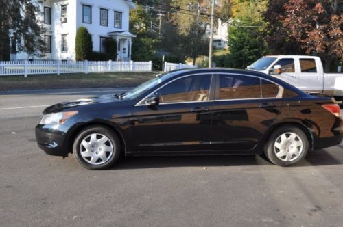 4dr I4 Manual 2.4L CD 4 Cylinder Engine