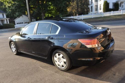 4dr I4 Manual 2.4L CD 4 Cylinder Engine