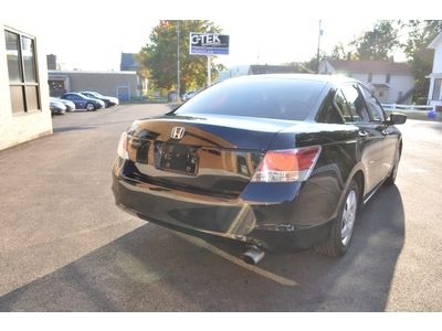 4dr I4 Manual 2.4L CD 4 Cylinder Engine