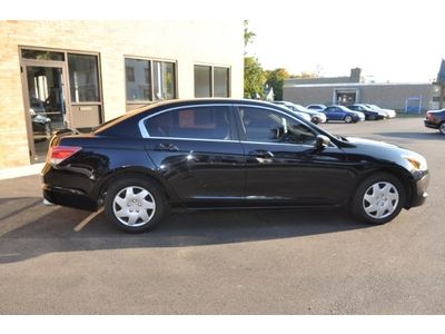 4dr I4 Manual 2.4L CD 4 Cylinder Engine