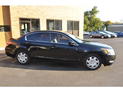 4dr I4 Manual 2.4L CD 4 Cylinder Engine