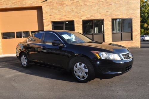 4dr I4 Manual 2.4L CD 4 Cylinder Engine