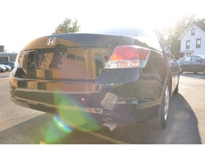 4dr I4 Manual 2.4L CD 4 Cylinder Engine