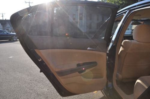 4dr I4 Manual 2.4L CD 4 Cylinder Engine