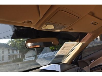 4dr I4 Manual 2.4L CD 4 Cylinder Engine