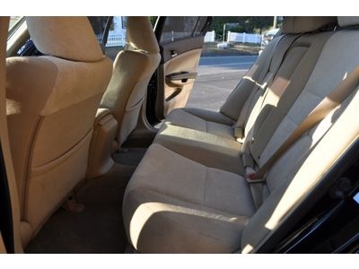 4dr I4 Manual 2.4L CD 4 Cylinder Engine