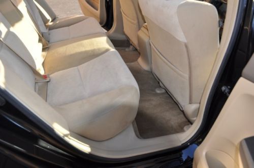 4dr I4 Manual 2.4L CD 4 Cylinder Engine