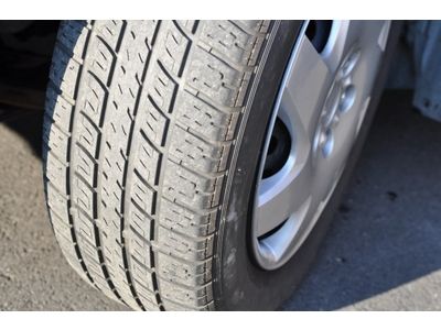 4dr I4 Manual 2.4L CD 4 Cylinder Engine