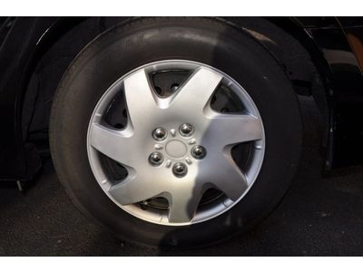 4dr I4 Manual 2.4L CD 4 Cylinder Engine