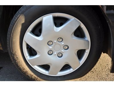 4dr I4 Manual 2.4L CD 4 Cylinder Engine