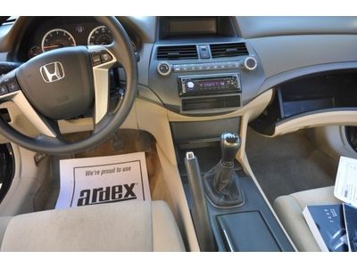 4dr I4 Manual 2.4L CD 4 Cylinder Engine