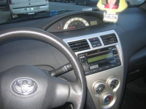 ECONOMY 2007 toyota yaris BLUE 4 dOOr Sedan Auto 4 Cylinder A/C CD 38k miles NY, US $6,499.00, image 24