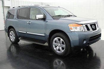 2011 platinum v8 4wd nav low miles rear camera sat radio 20 in wheels 1 owner