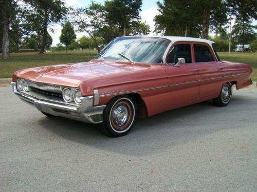 1961 oldsmobile dynamic 88 78,349 miles, 394 6.5 liter v-8, with a/c system