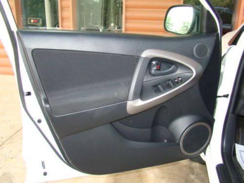 2007 Toyota RAV4, V6 4WD, Sport Package, Sunroof, 65k Miles, Well Taken Care Of, US $11,500.00, image 17