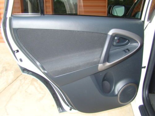 2007 Toyota RAV4, V6 4WD, Sport Package, Sunroof, 65k Miles, Well Taken Care Of, US $11,500.00, image 20